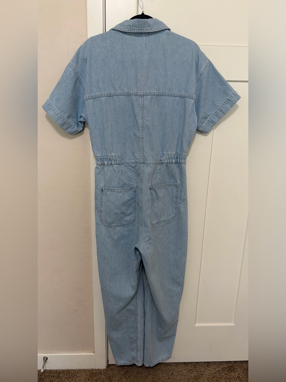 Free People We The Free Marci Denim Jumpsuit Size M, Light Wash Clear Skies - Picture 4 of 13